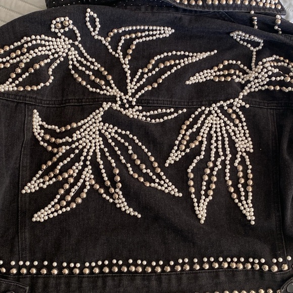 Black denim jacket/ beaded - Picture 4 of 8